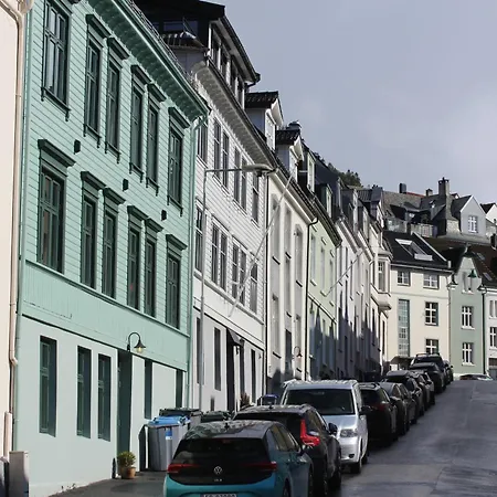 Sandviken Modern Apartment Bergen